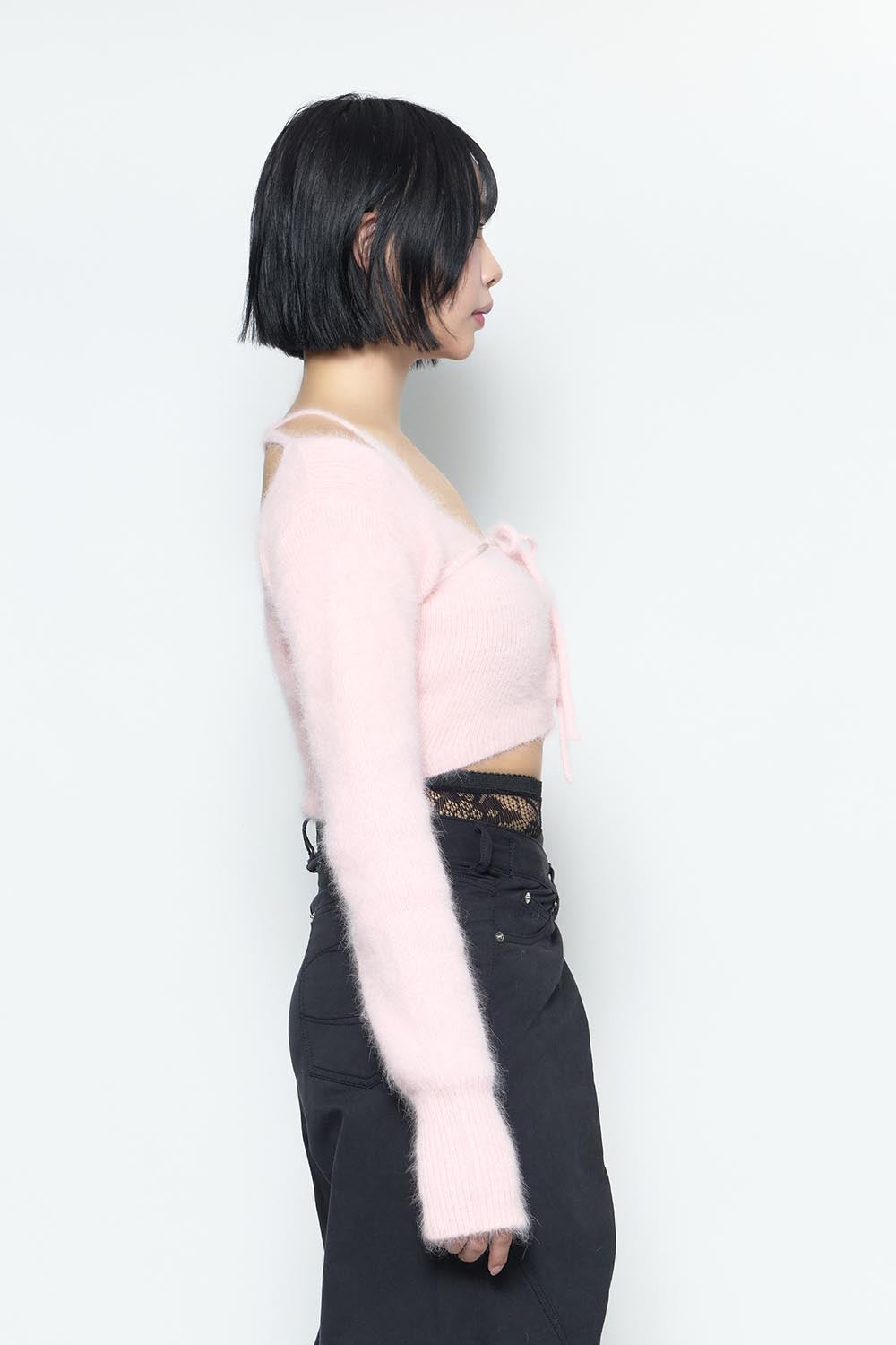 THEREDTHREAD / ザレッドスレッド】S fluffy tie tops cropped