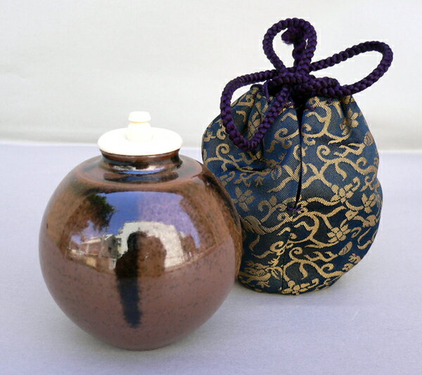 茶道具 長谷窯 加藤錦雄造 唐物大名物写油屋肩衝茶入 【公式通販】