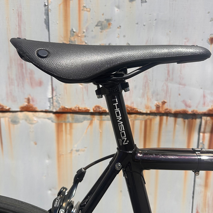 NJSパナソニック ピストフレームをシングルフリー グラベルタイヤで