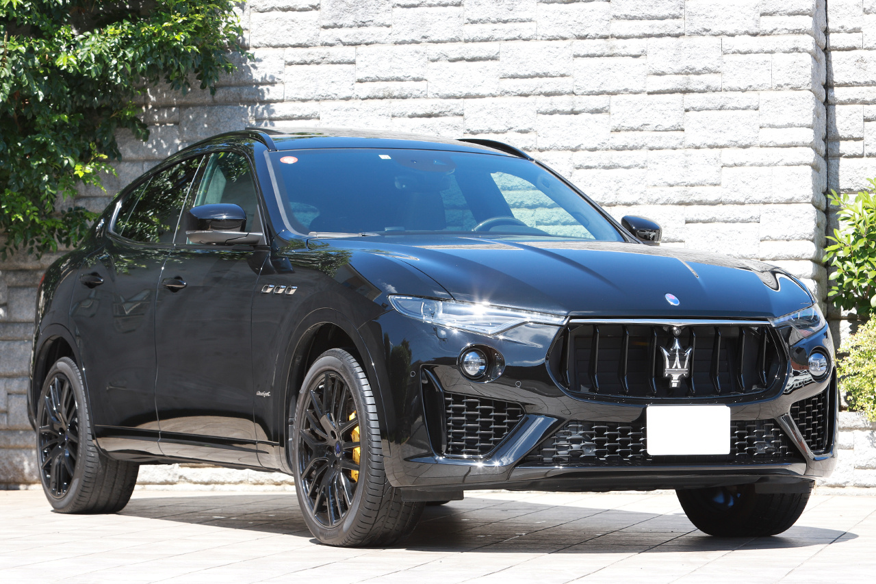 マセラティレヴァンテがラグジュアリーSUVの最高峰と言われるその魅力