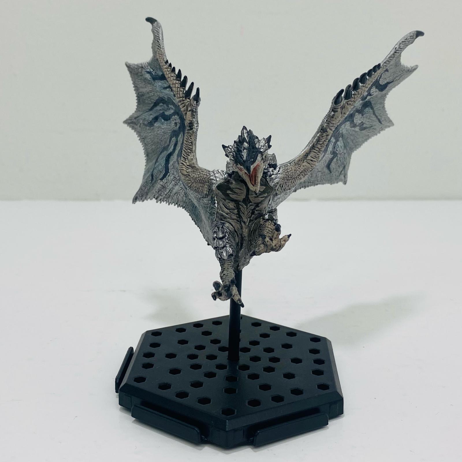 楽天市場】クリエイターズモデル リオレウスの通販