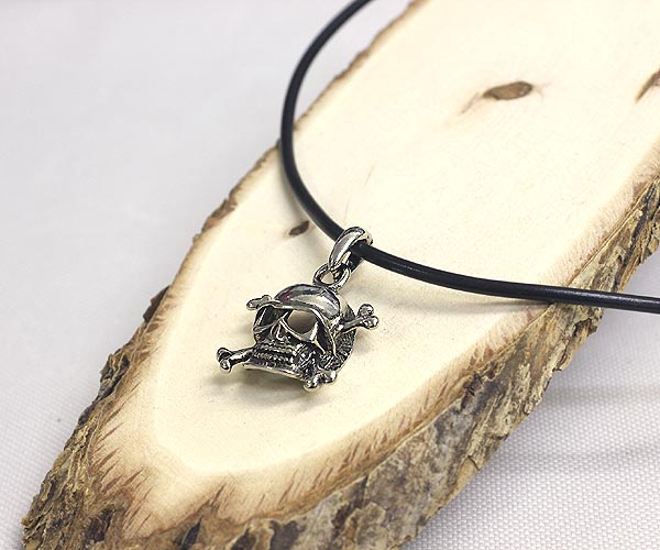 楽天市場】シルバー スカル × ブラック レザー ネックレス 【 送料無料