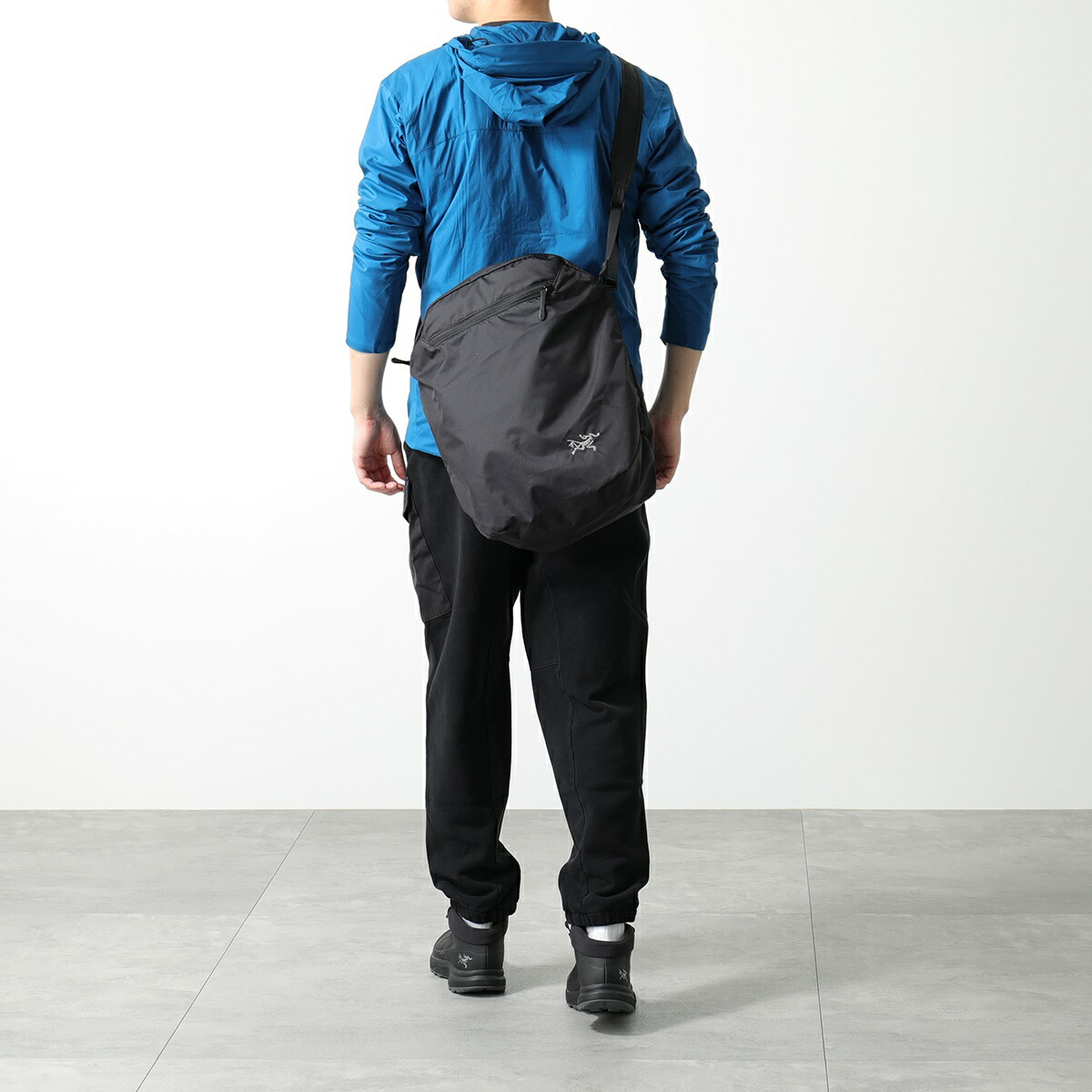 楽天市場】ARCTERYX アークテリクス トートバッグ 28411 Heliad 12L