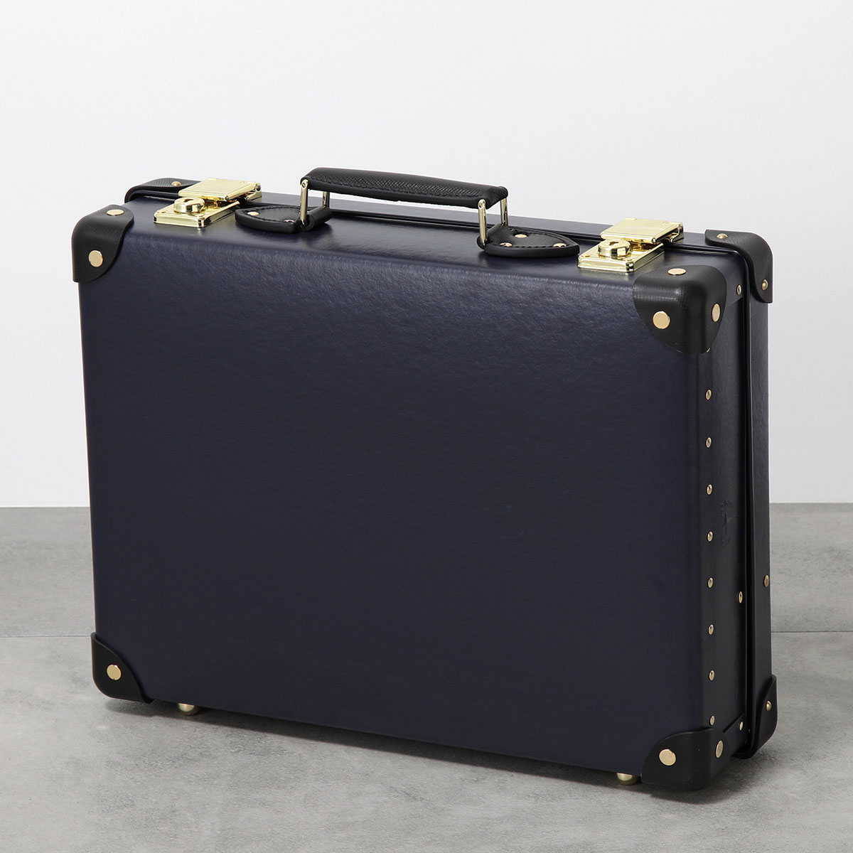 楽天市場】GLOBE TROTTER グローブトロッター アタッシュケース