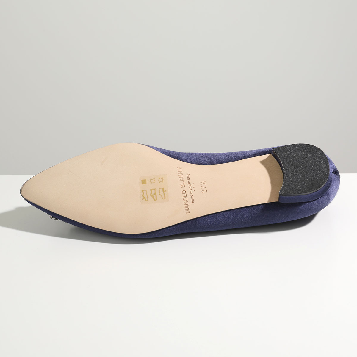 楽天市場】MANOLO BLAHNIK マノロブラニク パンプス HANGISIFLAT FMC