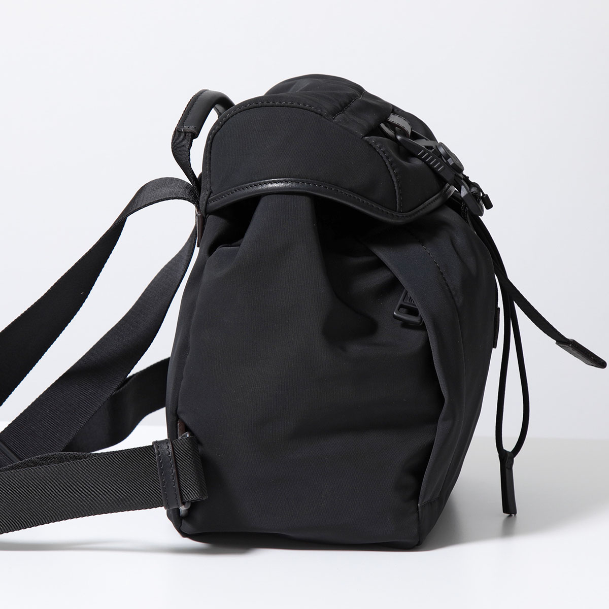 楽天市場】MONCLER モンクレール バックパック TRICK BACKPACK 5A00003