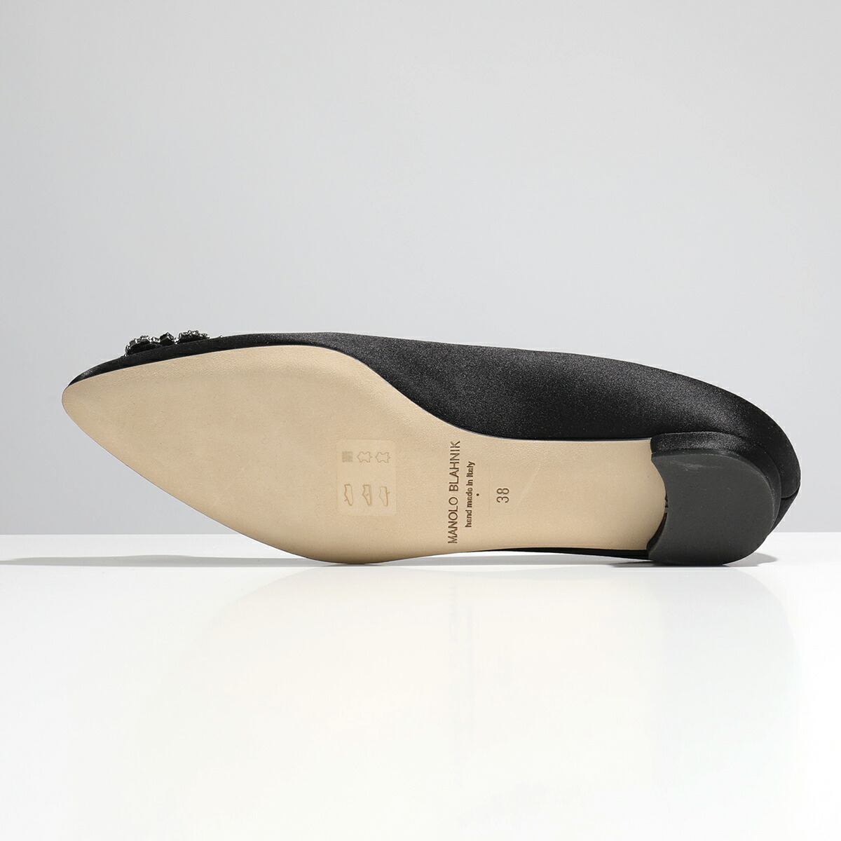 楽天市場】MANOLO BLAHNIK マノロブラニク パンプス HANGISIFLAT FMC