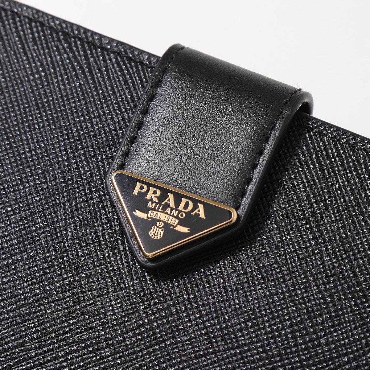 楽天市場】【最大2万円OFFクーポン対象・2/25限定】PRADA プラダ 二