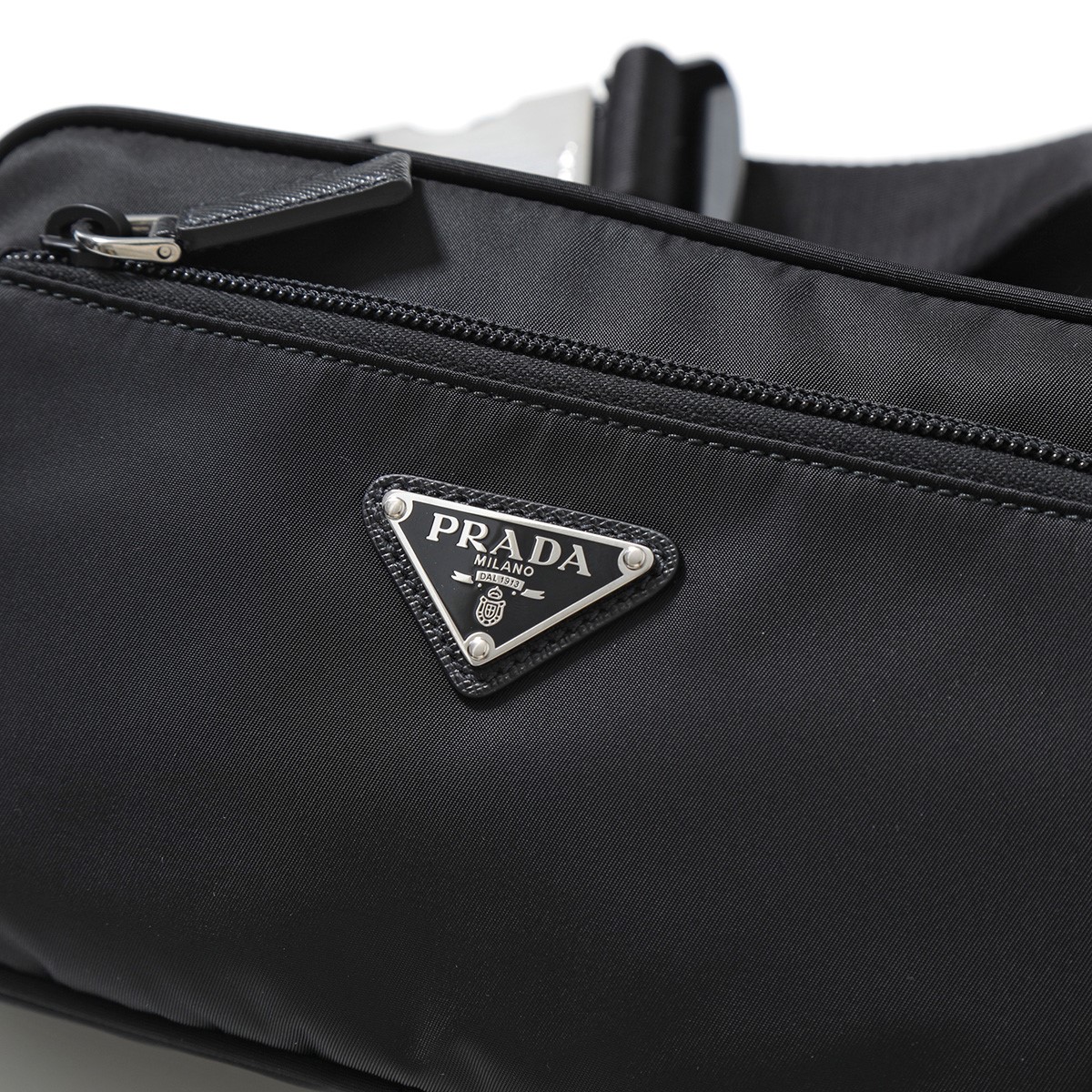 楽天市場】PRADA プラダ ボディバッグ 2VL977 WOO 2DMG メンズ Re
