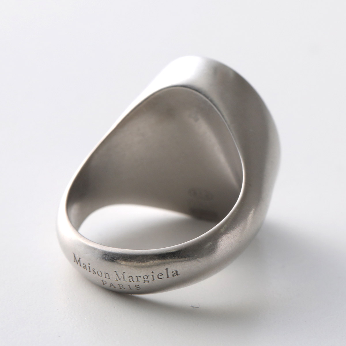 楽天市場】【最大2万円OFFクーポン対象・2/25限定】MAISON MARGIELA
