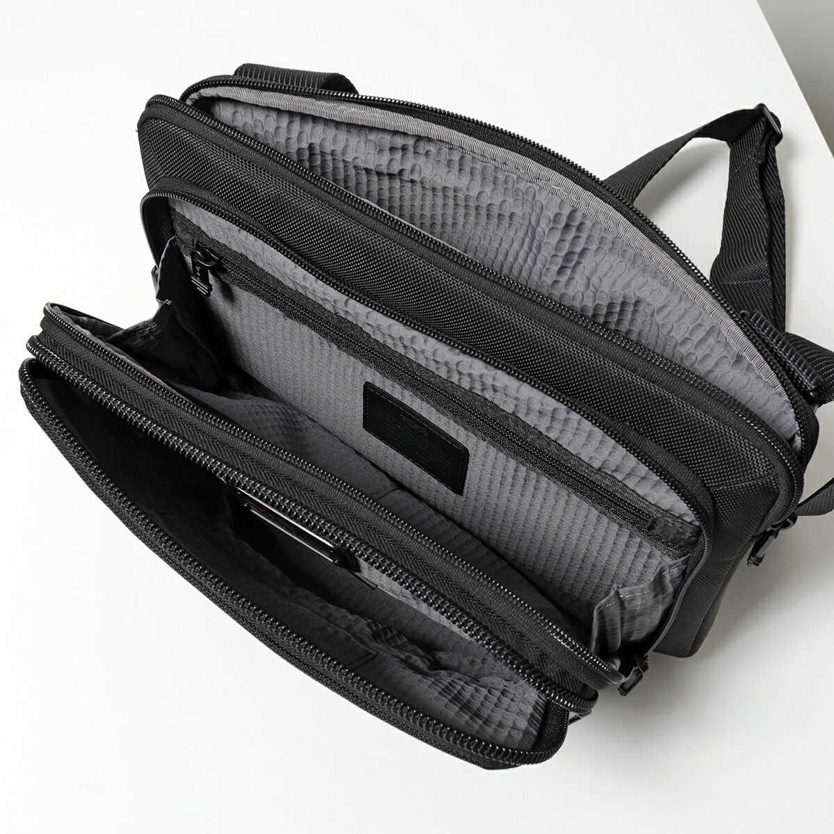 楽天市場】TUMI トゥミ ショルダーバッグ Alpha Bravo アルファ