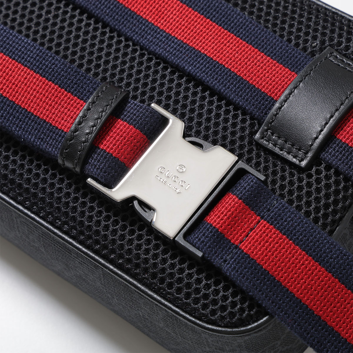 楽天市場】GUCCI グッチ ボディバッグ 792094 FADJM メンズ GG