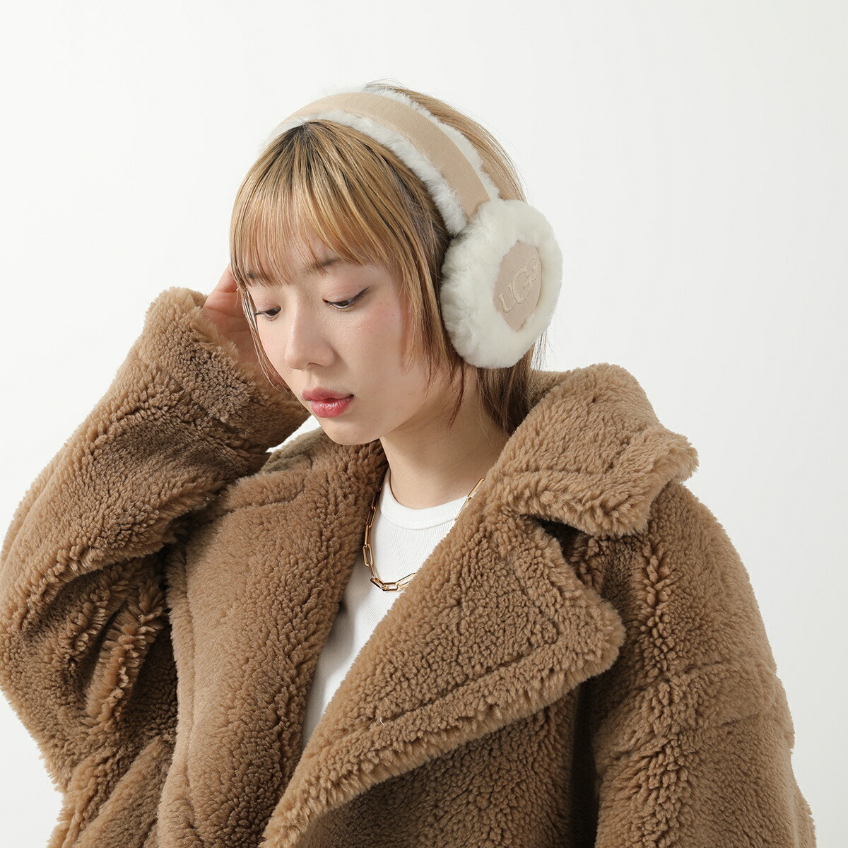 楽天市場】UGG アグ イヤーマフ SHEEPSKIN EMBROIDERY EARMUFF シープ