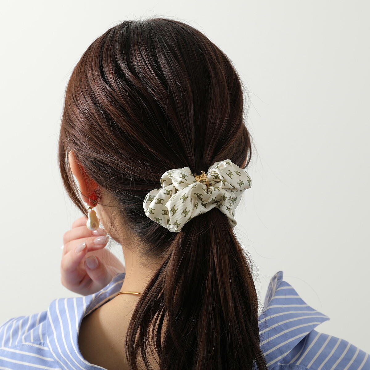 楽天市場】CELINE セリーヌ シュシュ Mini Triomphe Scrunchy