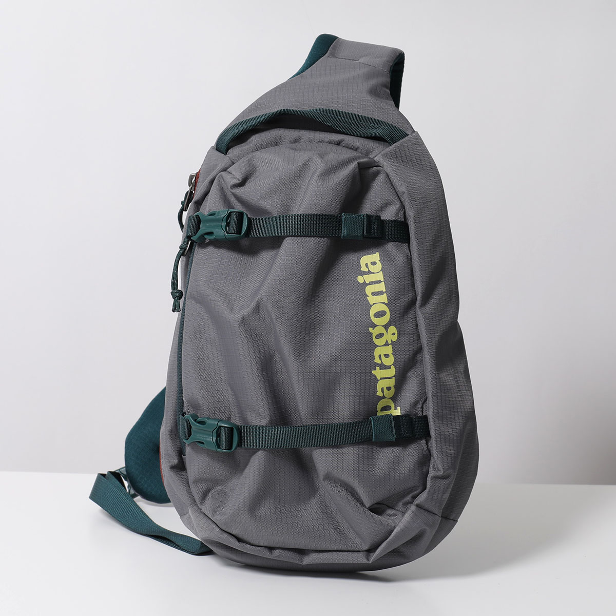 楽天市場】patagonia パタゴニア ボディバッグ Atom Sling 8L アトム