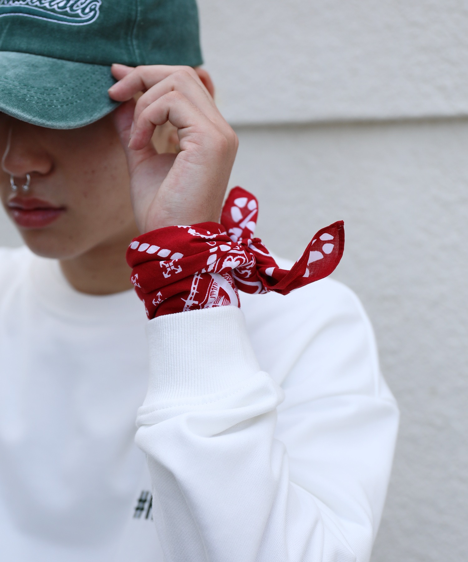 楽天市場】ハンカチ ペイズリー柄 コットン バンダナ スカーフ バッグ