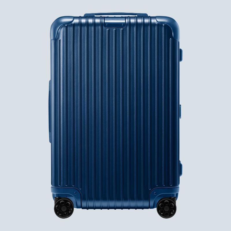 楽天市場】[正規品]送料無料 5年保証付き RIMOWA Essential Check-In M