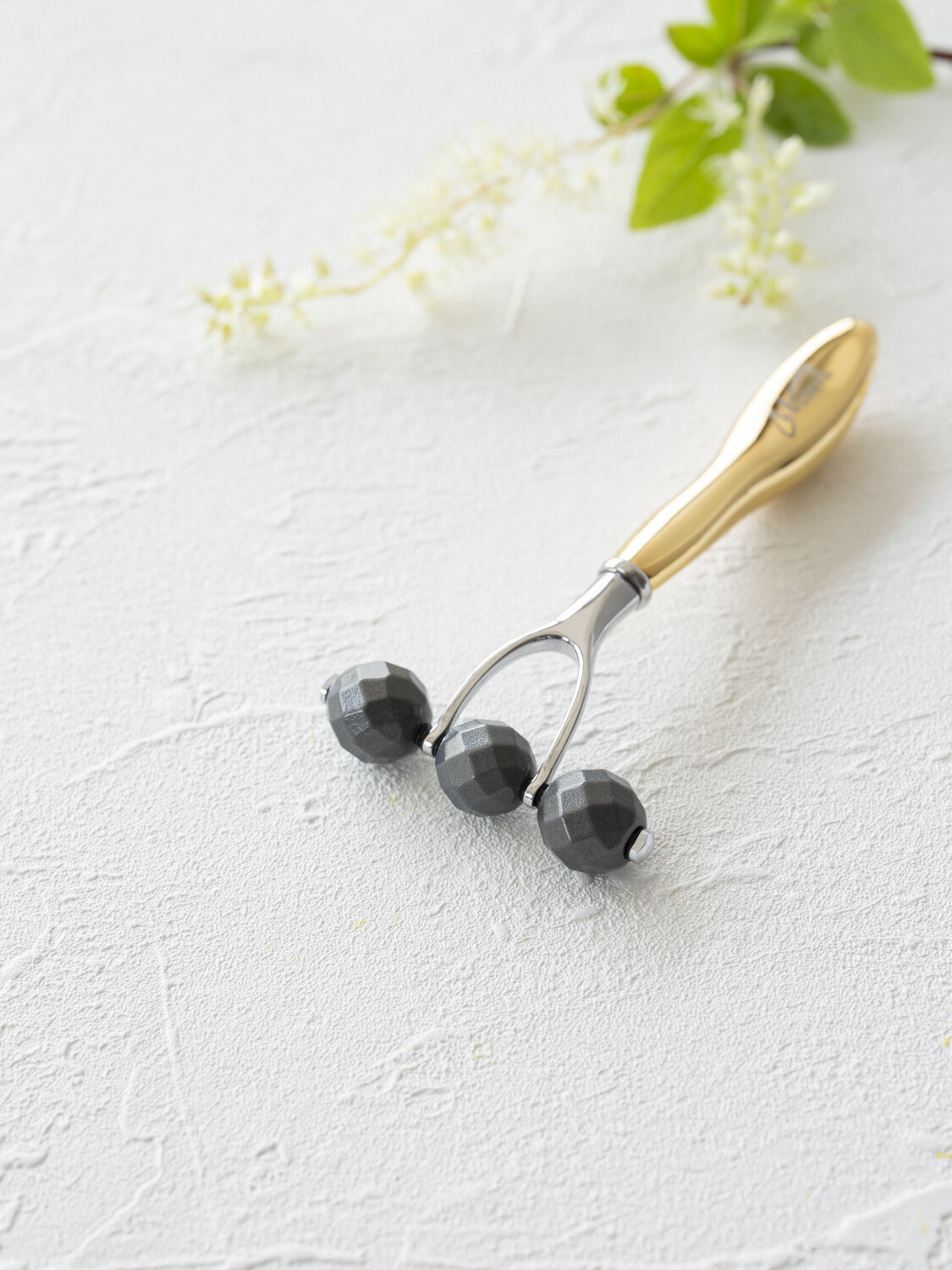 楽天市場】【世界初】 隕石美顔ローラー メテラ®️ 隕石