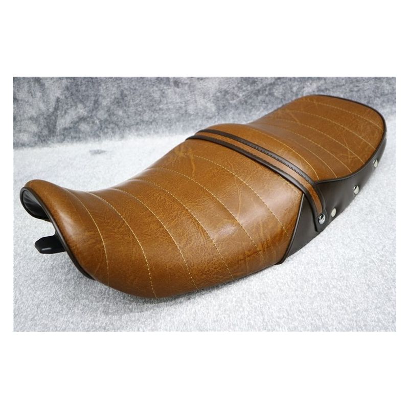 楽天市場】ゼファーχ 茶ツートン シート 鋲 打ち : カスタムパーツ DJ