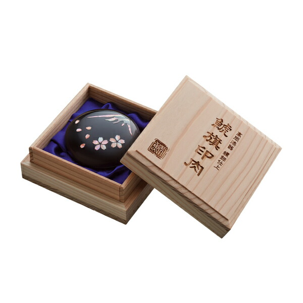 楽天市場】【数量限定】シヤチハタ 高岡漆器 螺鈿仕上 鯱旗印肉 50号