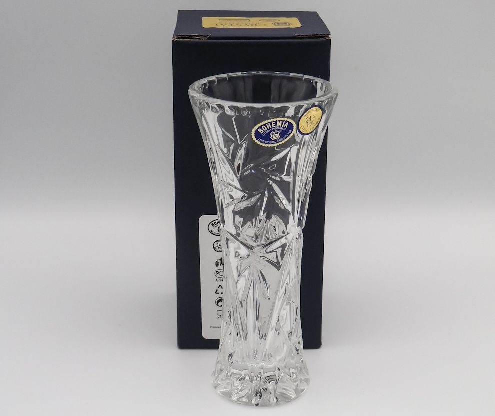 楽天市場】ボヘミアングラス クリスタル花瓶 「風車」15cm