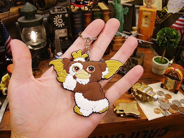 楽天市場】映画 グレムリン ギズモ キーホルダー （ポーズ