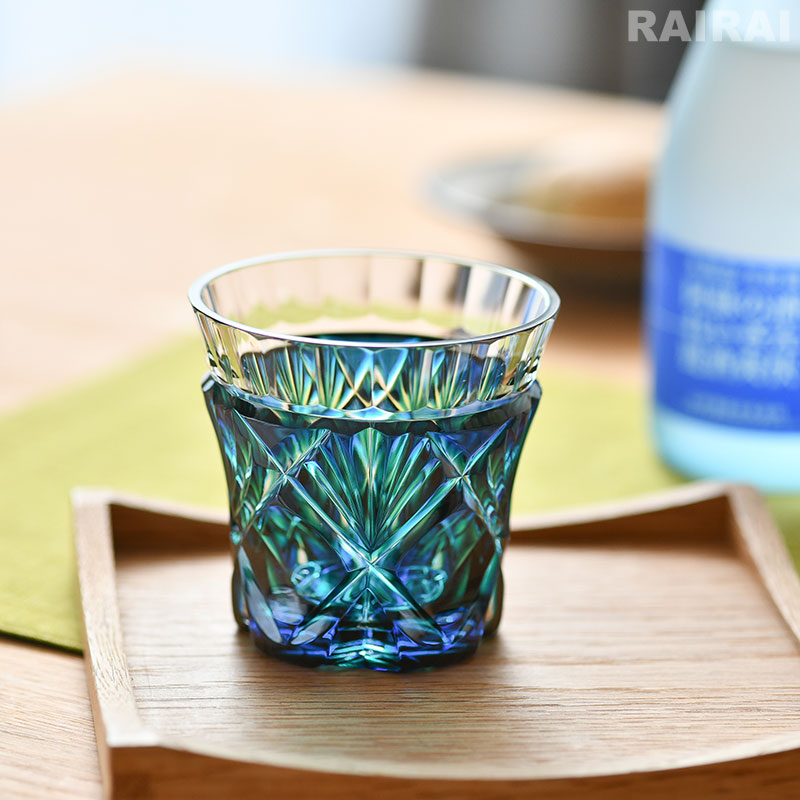 楽天市場】薩摩切子 二色冷酒杯 cut251 蒼黄緑 ルリ緑 ルリ金赤 二色衣