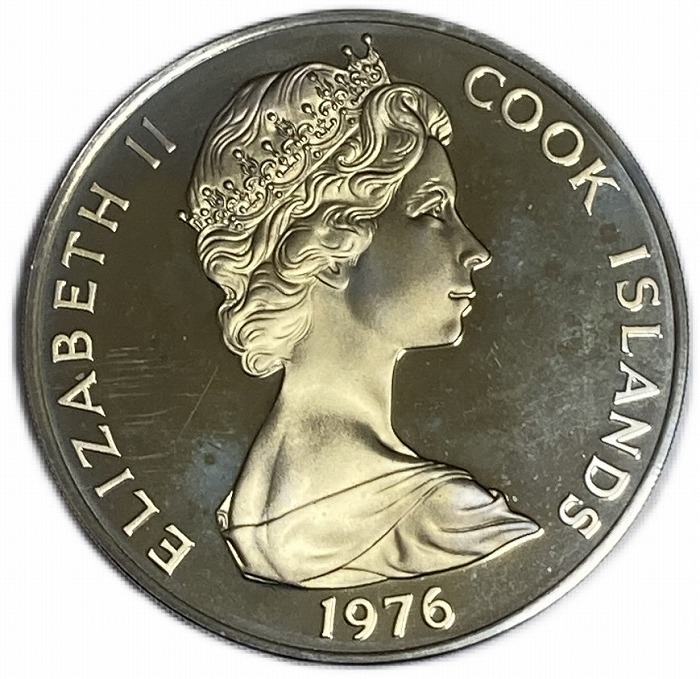 楽天市場】【大型コイン】 クックアイランド エリザベス女王 1ドル