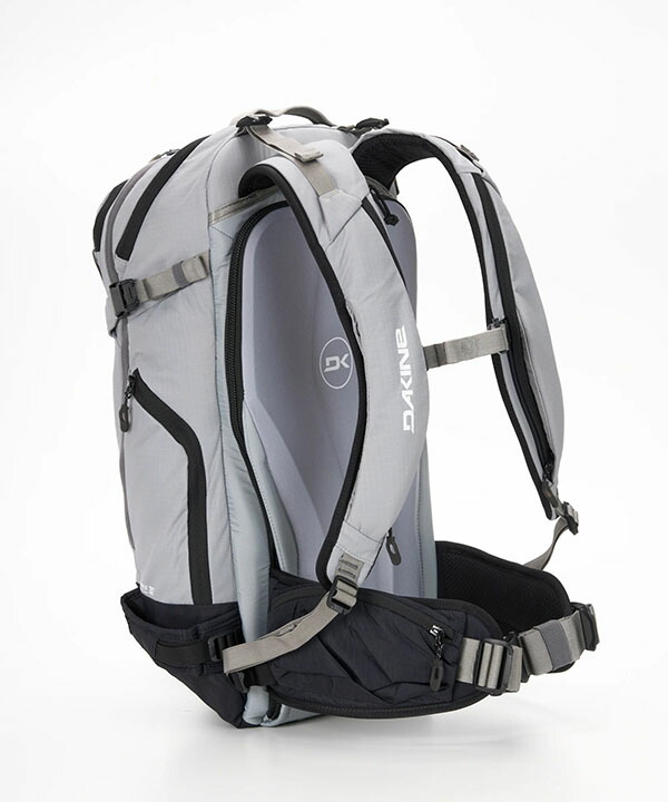 楽天市場】送料無料 バックパック DAKINE ダカイン メンズ POACHER 32L
