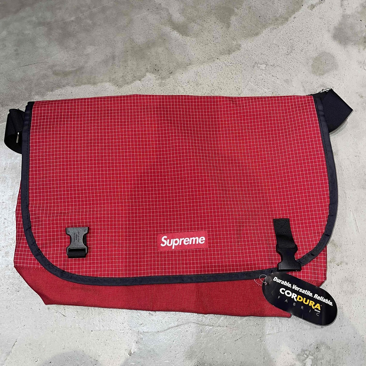 楽天市場】supreme メッセンジャーバッグ（男女兼用バッグ｜バッグ