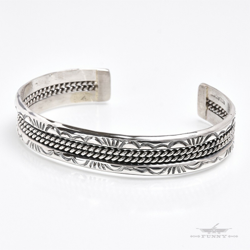 楽天市場】【FUNNY公式ストア】 ナバホ族 Elaine Tahe ワイヤーワーク