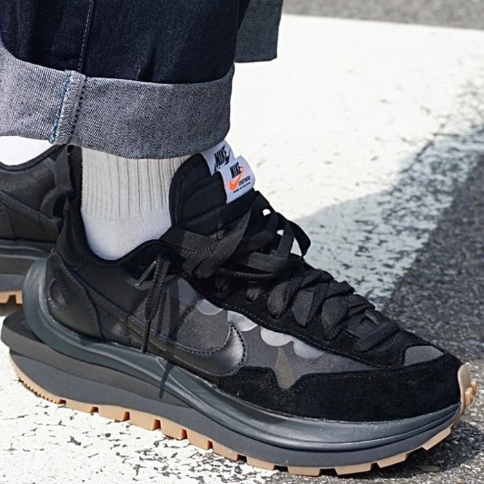 楽天市場】2/25限定【1000円クーポン】発行！Nike ナイキ × サカイ