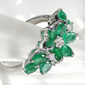 楽天市場】K18WG フラワーモチーフ エメラルド ダイヤモンド リング