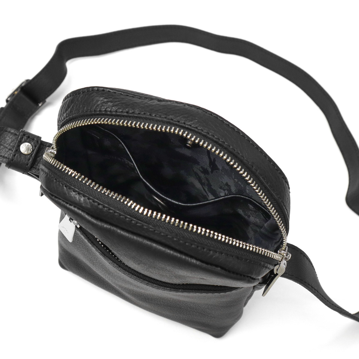 楽天市場】ノベルティ付 【正規取扱店】 アニアリ ショルダーバッグ