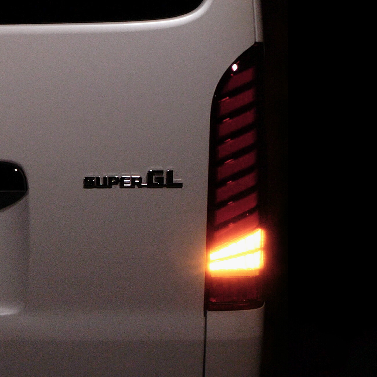 楽天市場】ハイエース フルLED テールランプ Eマーク取得 保安基準適合