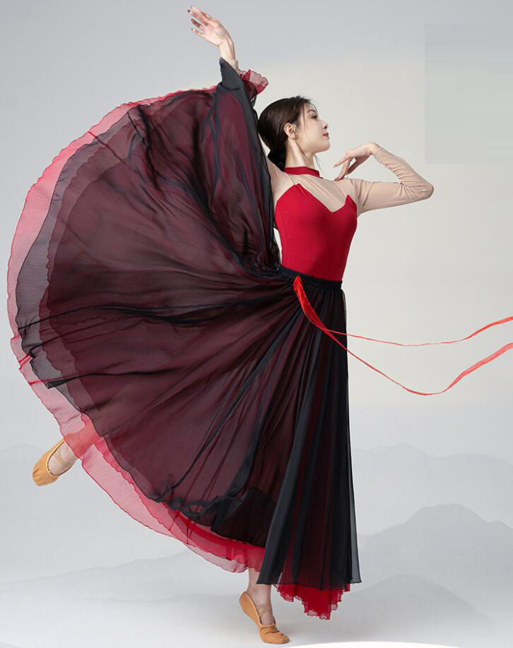 楽天市場】ダンス衣装 広がる スカート 大きい裾 ロング丈 スカート 二