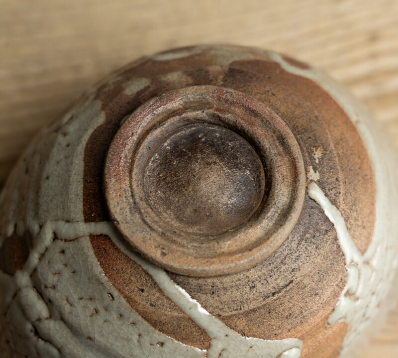 楽天市場】骨董○無地唐津沓型茶碗○小ニュウあり / 唐津焼 | 江戸後期