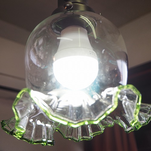 楽天市場】縁のフリルガラスランプシェード 0140レトロ 電傘 電笠