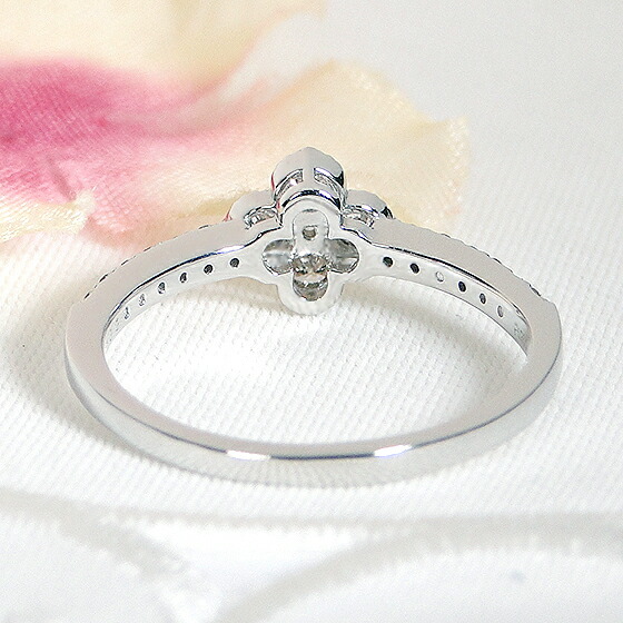 楽天市場】Pt950/K18YG【0.32ct】フラワー ダイヤモンド リング【送料