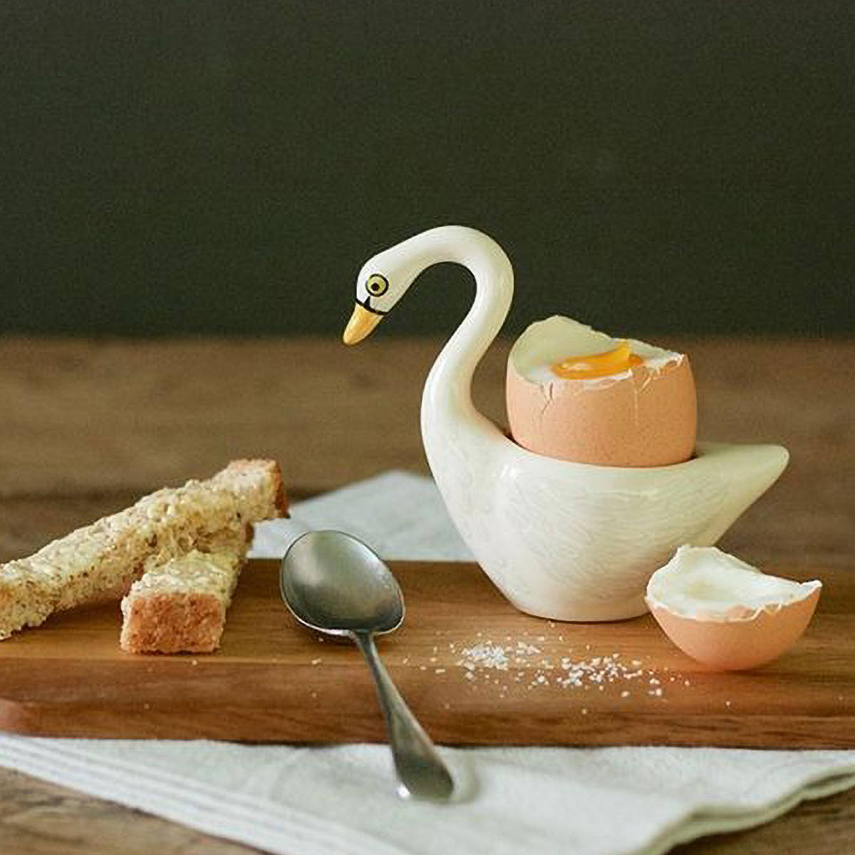 楽天市場】エッグカップ Hannah Turner Egg cups Swan White 白鳥