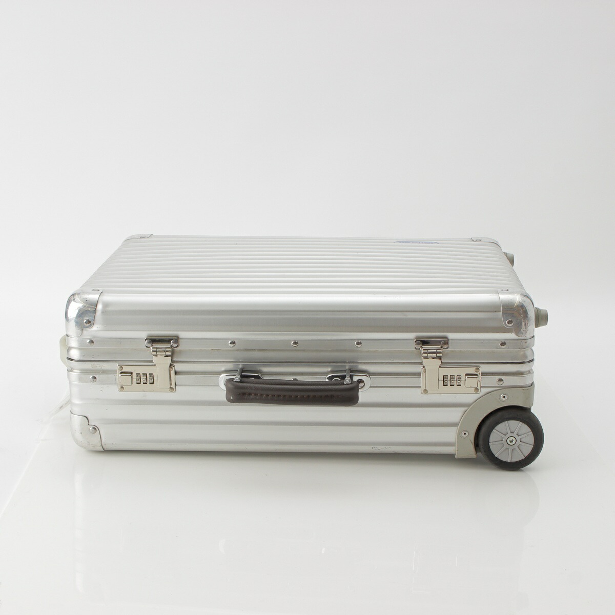 楽天市場】リモワ RIMOWA クラシックフライト アルミニウム 二輪