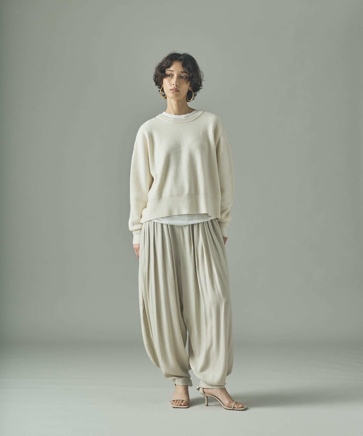 Curensology｜サテンタックパンツ | Rakuten Fashion(楽天ファッション