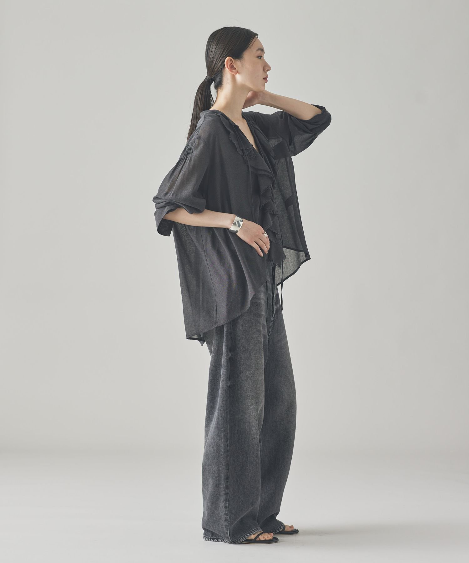 Curensology｜ウールミックスボイルフリルブラウス | Rakuten Fashion