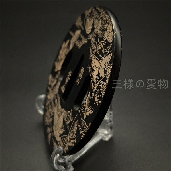 楽天市場】刀鍔 蝶飛舞の図 鉄製 絵金 鍔 刀の鍔 つば 鐔 刀鐔 日本刀