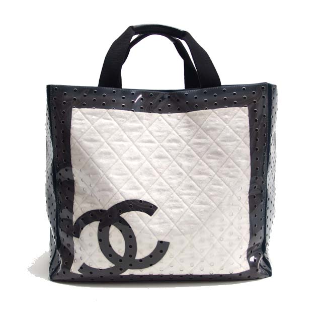 ま*き様 CHANEL トートバッグ フリル ビッグココ シャネルノベルティ