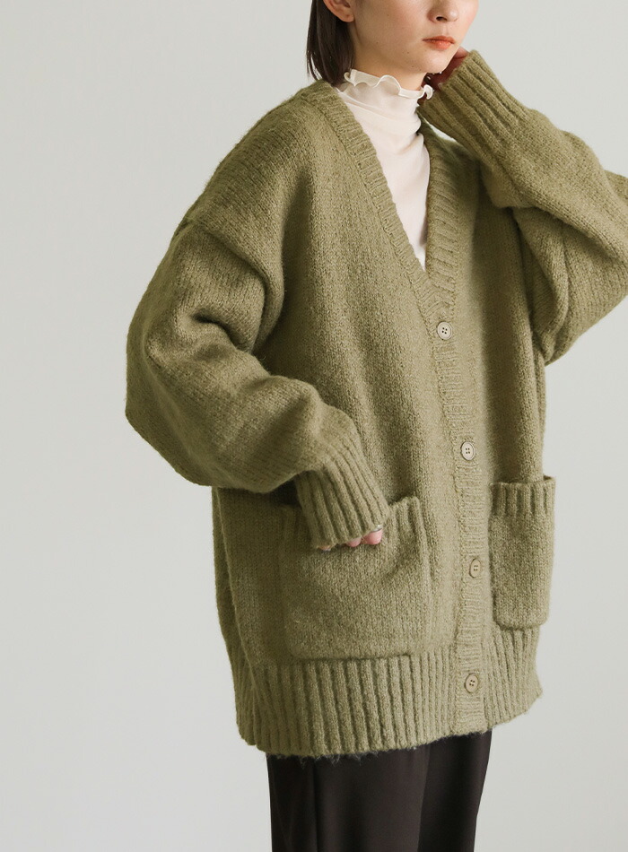 楽天市場】【3/4(水)20:00~2時間限定店内全品20％OFF】Vネックカラー