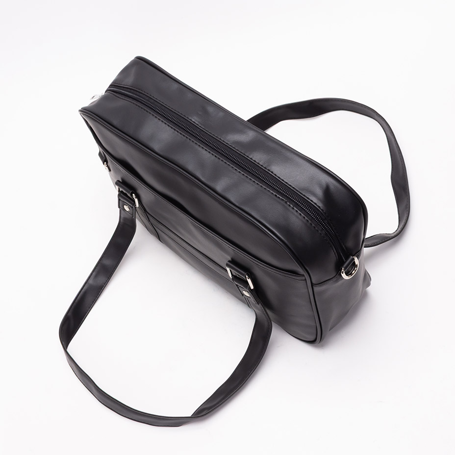 楽天市場】スクールバッグ 高校生 合皮 ショルダー 大きめ 黒 ブラック