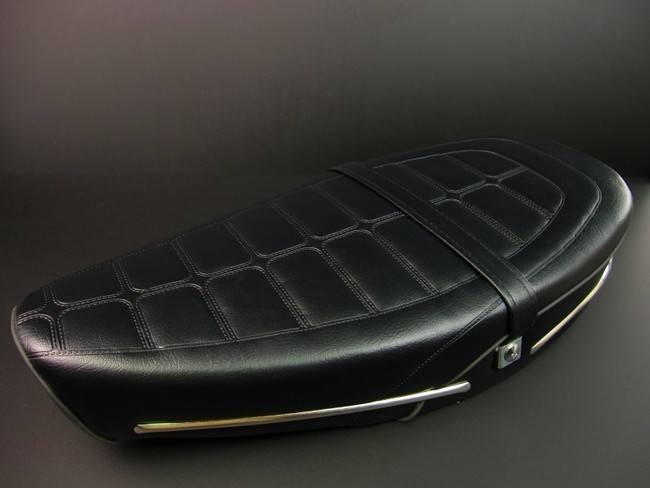 楽天市場】シャリー シート（バイク用品｜車用品・バイク用品）の通販