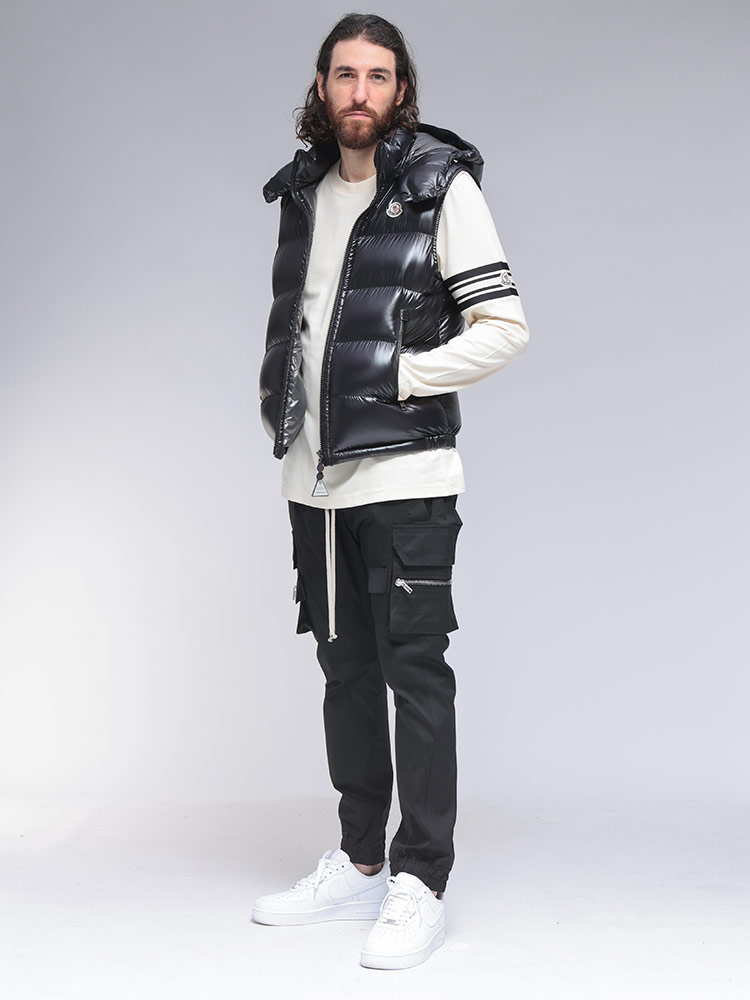 楽天市場】モンクレール MONCLER フード付きダウンベスト BORMES