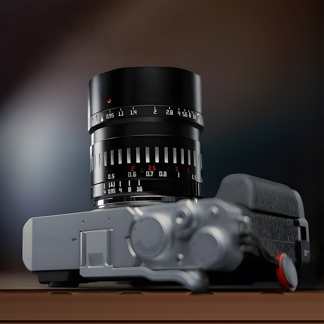 APS-C 50mm F0.95 – TTArtisan
